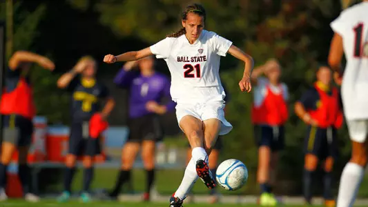 Soccer Hosts IUPUI in Saturday Exhibition