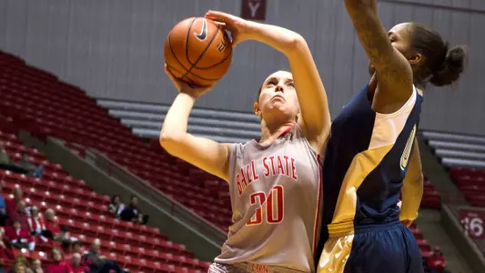 WBB Travels To In-State Rival Evansville Wednesday