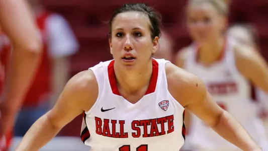 WBB Closes Out Non-Conference Action At IPFW Sunday