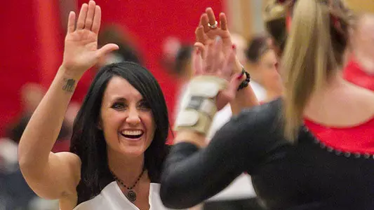 Gymnasts Win Three Way Meet to Improve to 4-2