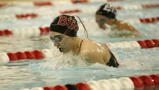 Women's S&D Fall to Miami