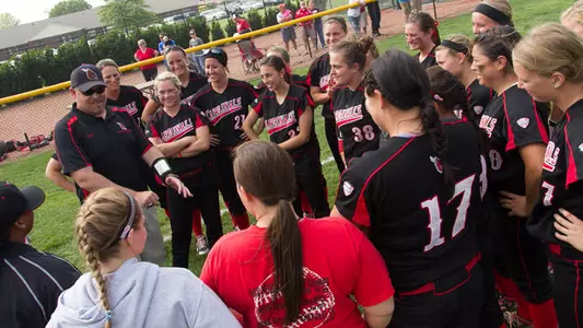 Softball's Nicholson Named Coach At Arizona State