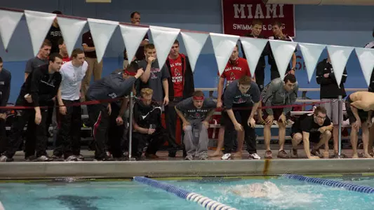 Men's Swimming and Diving Completes Red-White Meet