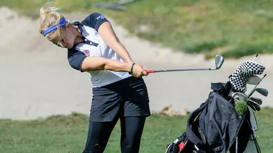 Women?s Golf Finishes 13th at Golfweek, Hague Top 10