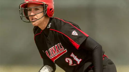 Softball?s Rally At Eastern Michigan Falls Short