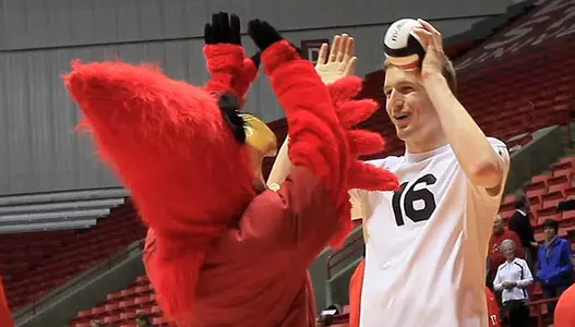 MVB's Owens Earns Second Straight MIVA Nod