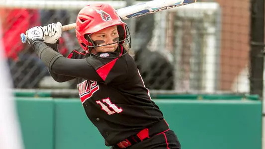 Softball Opens South Alabama Invite With Friday Split