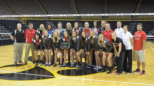 WVB Sweeps UIC, Claims Hawkeye Challenge Title