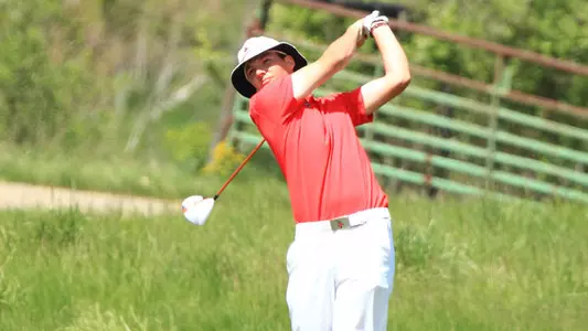 Merkel Tied for 36-Hole Lead at Golfweek Challenge