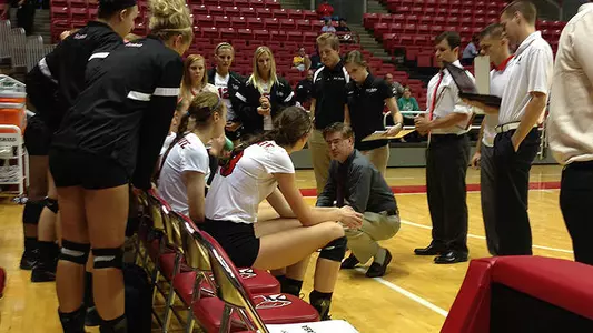 WVB Ends Non-Conference Play At CofC Classic