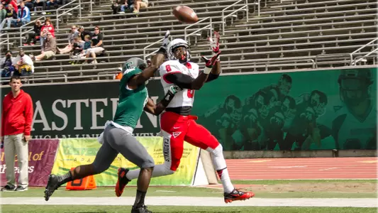 Football Team Posts 51-20 Win at Eastern Michigan