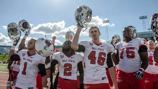 Football Hosts Toledo Saturday on Family Weekend