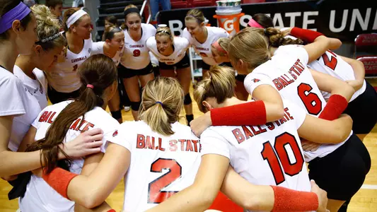 Women's Volleyball Season Tickets Now On Sale
