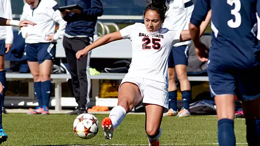 Soccer Shuts out Kent State to Reach MAC Semis