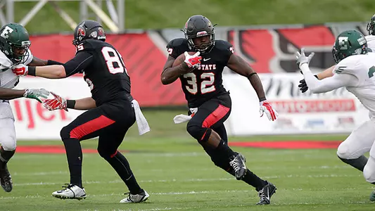 Football's Jahwan Edwards Signs with NFL's Chargers