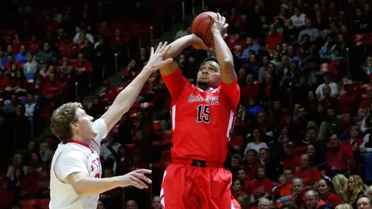 Men?s Basketball Shoots Past Grambling, 88-46