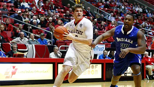 Men?s Hoops Downs Longwood, 69-64