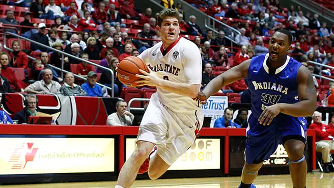 Men?s Hoops Downs Longwood, 69-64