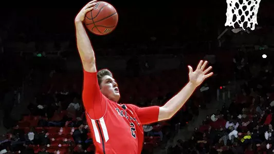 Men's Basketball: Keeping Kammy Healthy