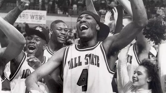 Jeermal Sylvester Named to Silver Anniversary Team