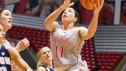 WBB Suffers 87-64 Loss To Akron In MAC Play Saturday