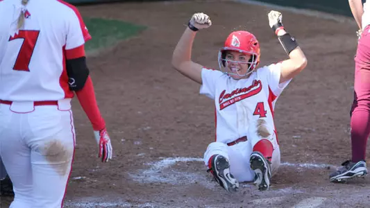 Softball Wins A Wild One Over Southern Illinois