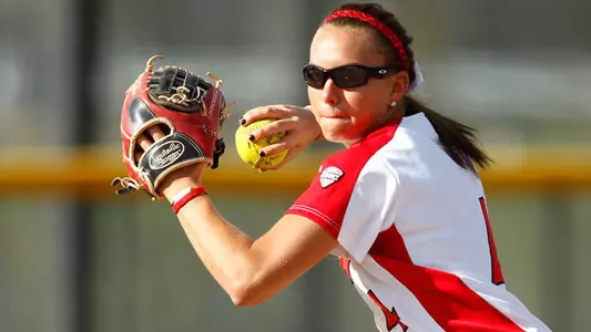 Softball Falls At Jacksonville State, 8-4