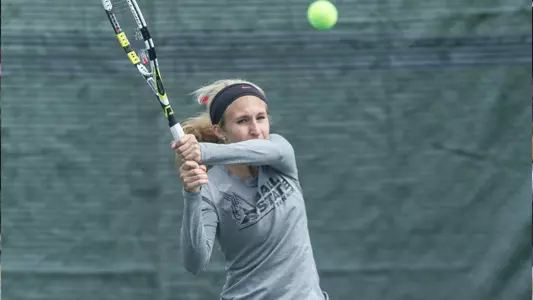 Women's Tennis Suffers Tough 5-2 Loss To Xavier