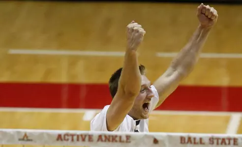 No. 12 Men's Volleyball Rallies to Down Grand Canyon