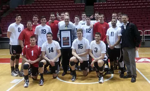 Walton Picks Up 300th-Career Win