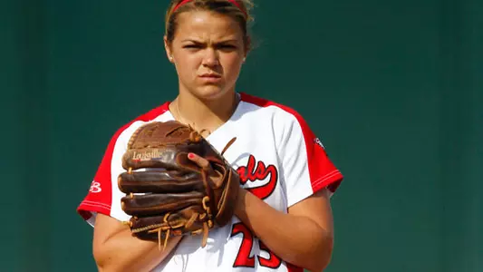 Softball?s Comeback Bid Falls Short vs. Chattanooga