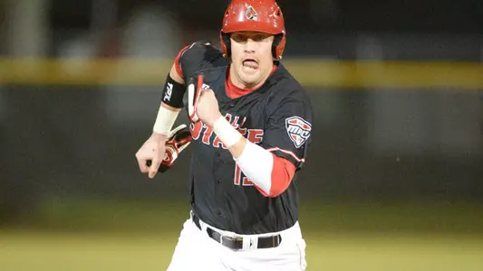 Baseball Suffers Loss at No. 13 Indiana Wednesday