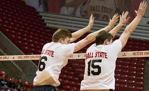 No. 13 Men's Volleyball Sweeps Belmont Abbey