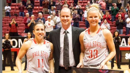 Women's Basketball Earns Senior Day Win Over Toledo
