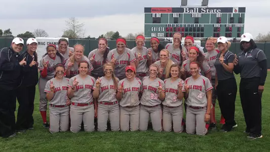 Softball Clinches No. 1 Seed With 11-3 Win Over EMU