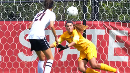 Soccer Tops Delaware 1-0 on Penalty Kick Goal