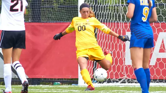 Cardinals Visit Valpo for Friday Night Soccer