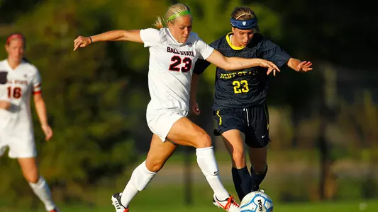 Soccer Tops IUPUI 3-0 in Exhibition Action