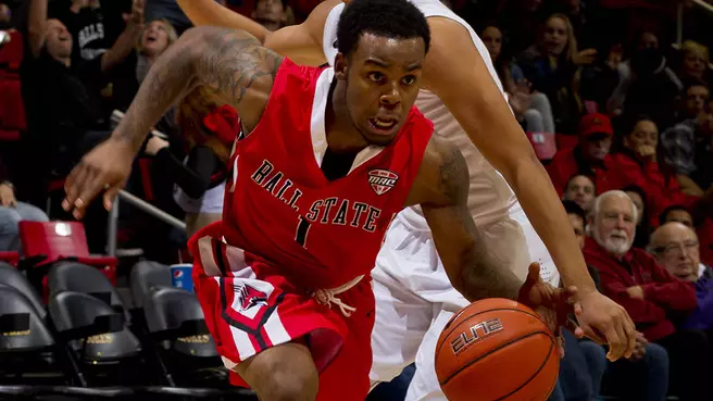 Men's Hoops Beats Central Michigan, Now 2-0 in MAC