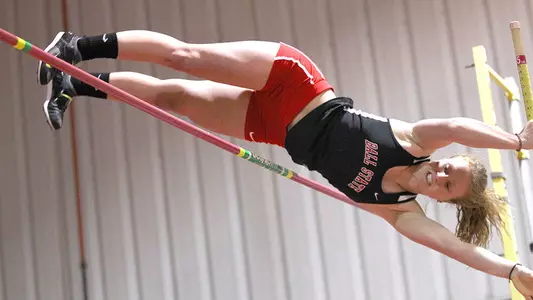 Ciasto-Poor?s School Record Leads T&F At Illini Classic