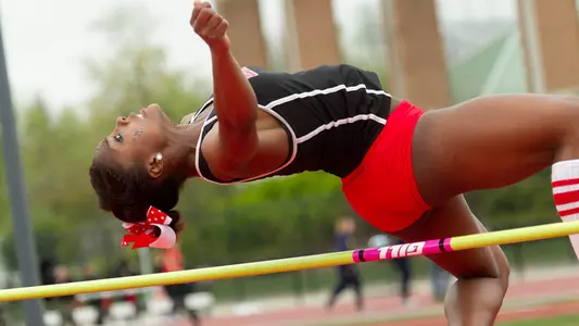 T&F Heads To Bloomington For Gladstein Invitational