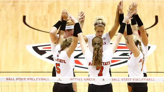WVB Battles For Top Spot In MAC West This Weekend