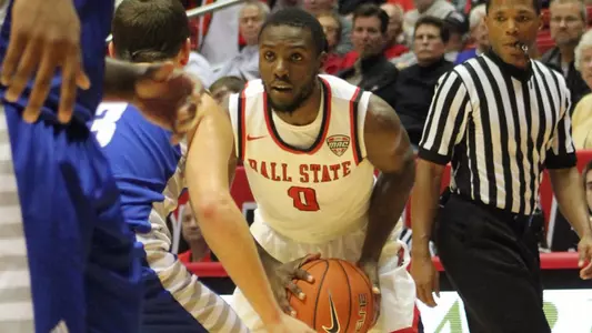 Aggressive Cardinals Down Eastern Illinois 73-56