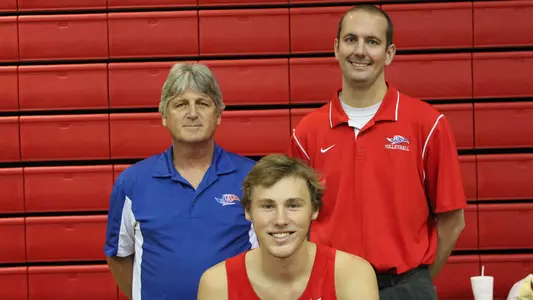 Men's Volleyball Signs Four Student-Athletes With NLI's