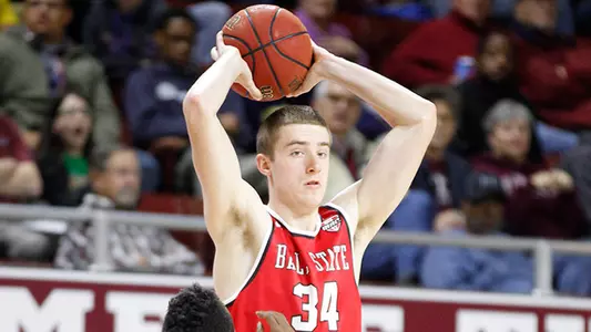 Men?s Hoops Welcomes Valpo for Saturday Matinee