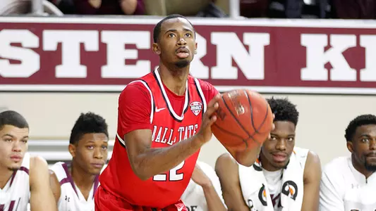 Men?s Basketball Locks Down New Orleans, 66-52