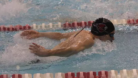 Men's Swim & Dive Continues Season With Two-Day Invitational
