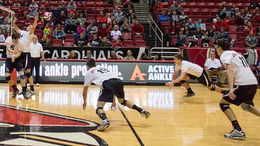 No. 15 Men?s Volleyball Falls 3-0 To No. 2 Lewis