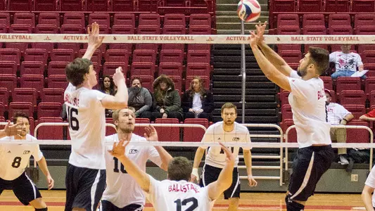 Men?s Volleyball Falls To IPFW In Five