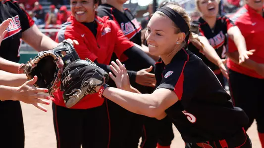Four RBI From Cihlar Helps Softball Top Akron 9-3